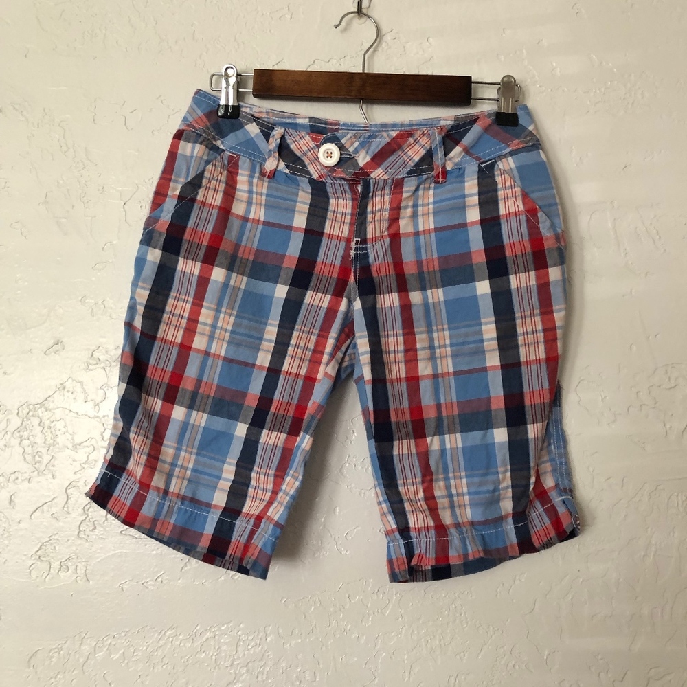 SO shorts, size 3